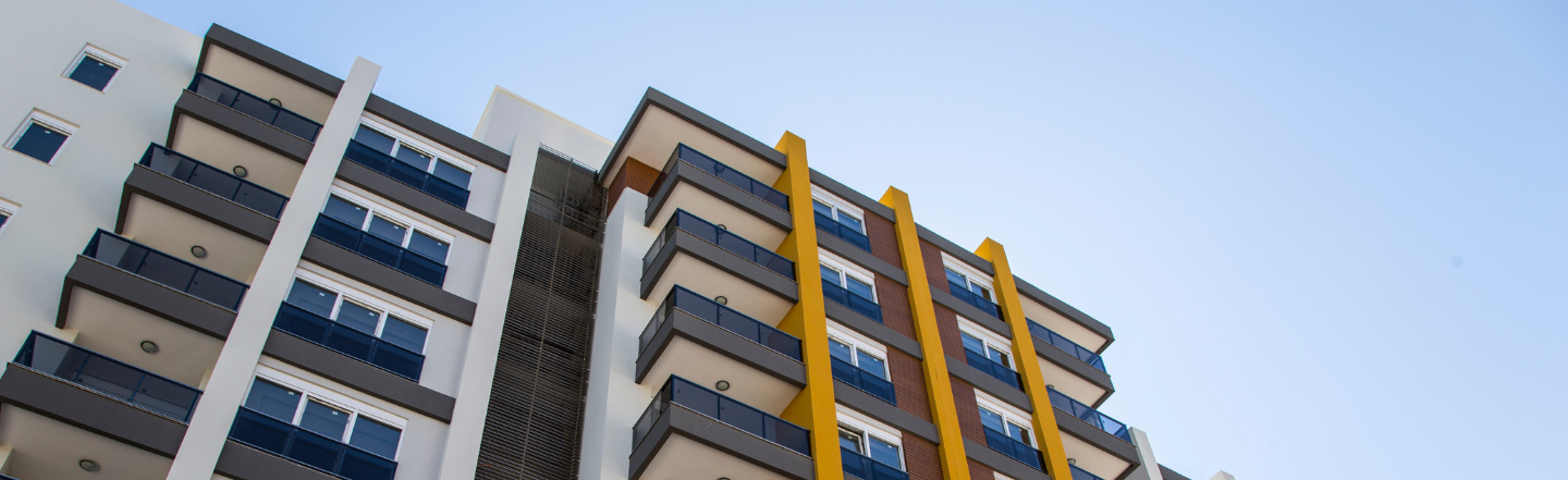 Apartment building
